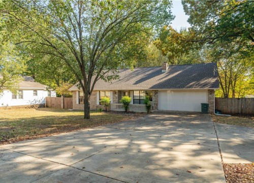 1985 E Huntsville Road, Fayetteville AR