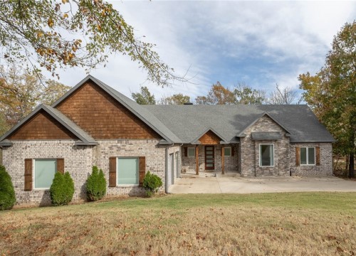 5646 E Saddleridge Drive, Fayetteville AR