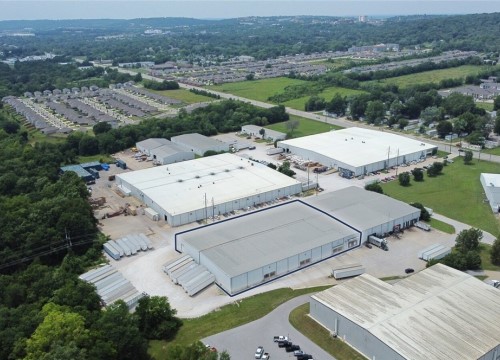 1645 S Industrial Place, Fayetteville AR
