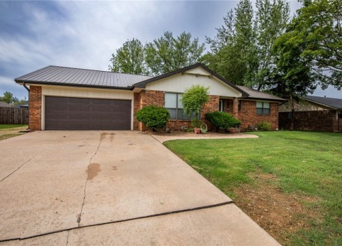 205 E Edmondson Avenue, Springdale AR