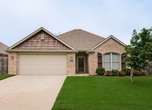 6224 W Limerick Way, Fayetteville AR