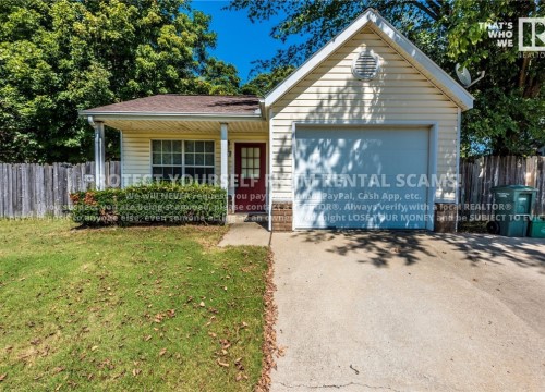 3206 W Oakfield Street, Fayetteville AR