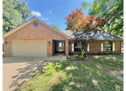 2911 S Wright Place, Fayetteville AR