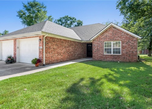 205 NE J Street, Bentonville AR