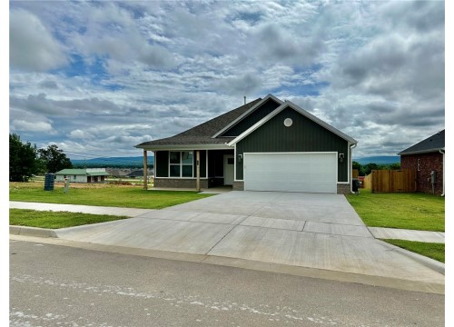 191 N Eagle Mountain, Prairie Grove AR