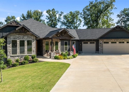 14 Muthill Lane, Bella Vista AR