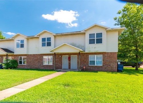 230 Meadow Court, Siloam Springs AR
