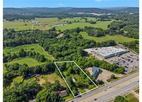 2609 Huntsville Road, Fayetteville AR