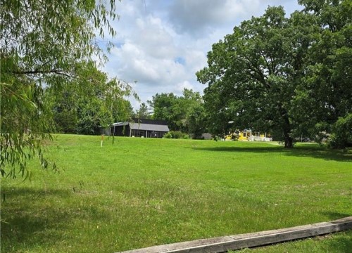 1929 E Huntsville Road, Fayetteville AR