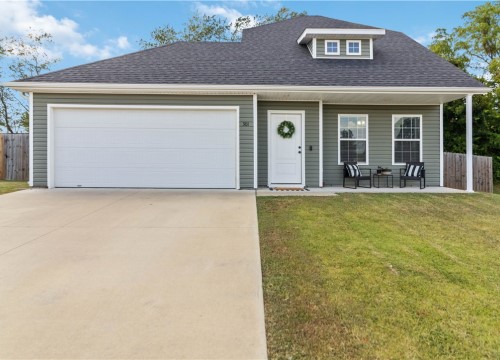 301 Fieldstone Circle, Gravette AR