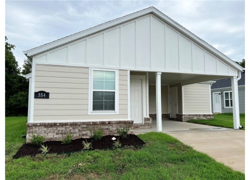 554 N Cresswell Drive, Fayetteville AR