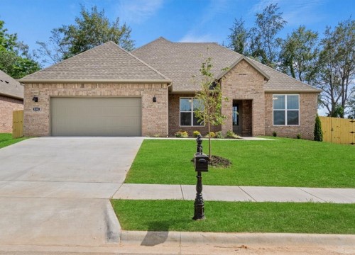 2859 N Grey Squirrel Drive, Fayetteville AR