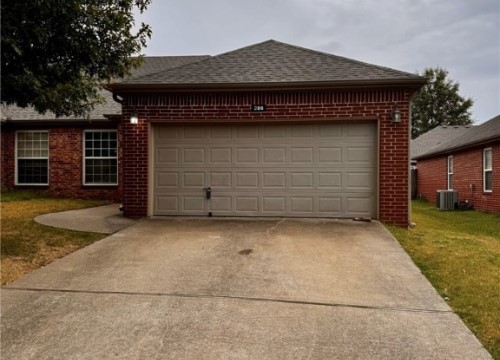 286 Copper Oaks Drive, Centerton AR