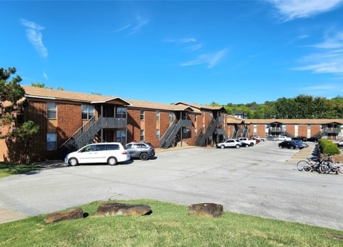920 N Leverett Avenue 828, Fayetteville AR