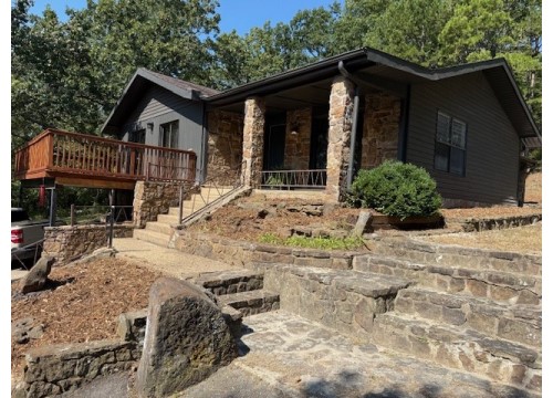 720 S Mount Millsap Lane, Fayetteville AR