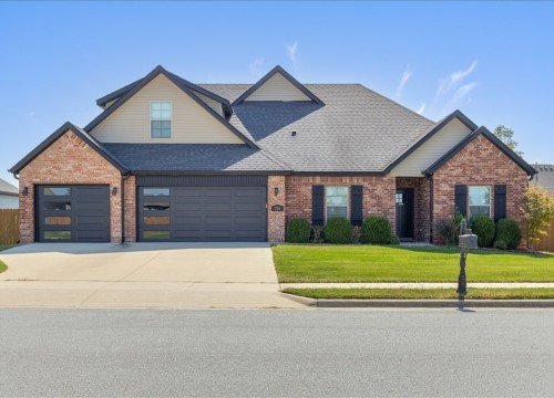 701 Joshua Pass, Centerton AR