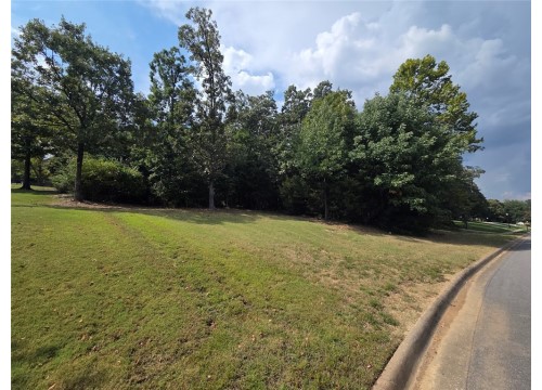 1273 N Summersby Drive, Fayetteville AR