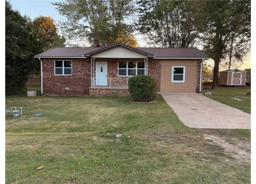 501 Rainbow Place, Green Forest AR
