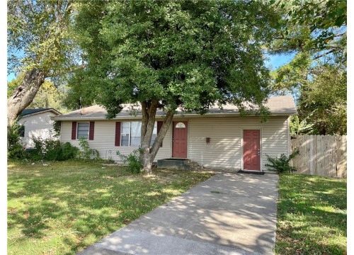 1405 Young Street, Springdale AR