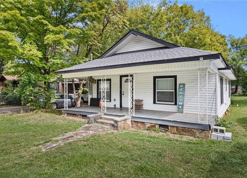 900 N Detroit Avenue, Russellville AR