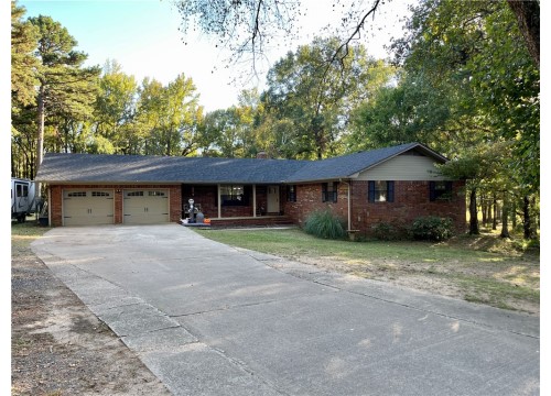 122 Royal Oaks Lane, Russellville AR