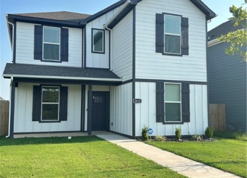 4825 W Triangle Street, Fayetteville AR