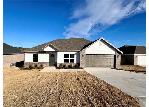 195 Tonya Loop, Huntsville AR