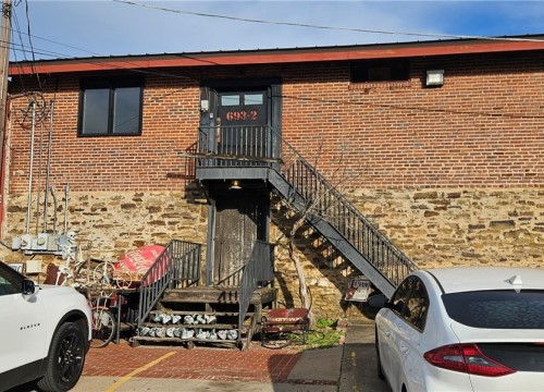 693 W North Street 2, Fayetteville AR