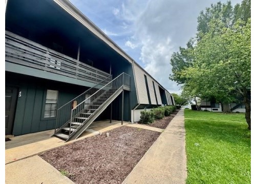 1701 S West End Street 68, Springdale AR