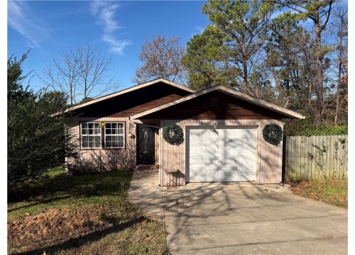 8229 Chestnut Drive, Rogers AR