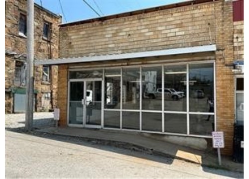 105 S College Street, Huntsville AR