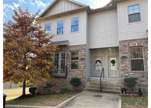1695 Nettleship Street, Fayetteville AR