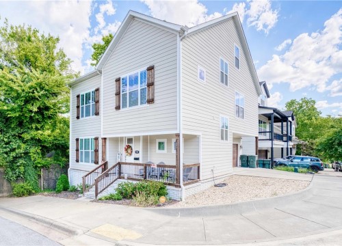 925 W Eagle Street, Fayetteville AR