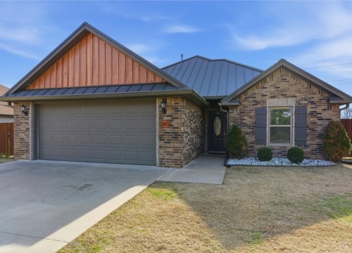 355 Lucian Lane, Springdale AR