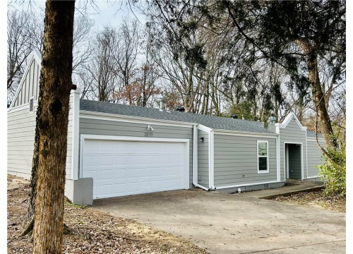 2077 N Kantz Lane, Fayetteville AR
