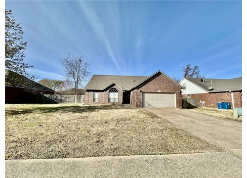 3908 SW Hawthorne Street, Bentonville AR