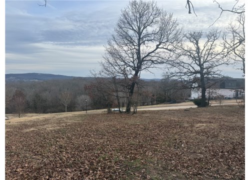 3230 E Crestline Place, Fayetteville AR