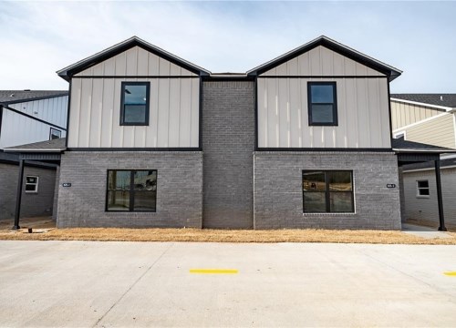 825 S Rupple Road 2, Fayetteville AR