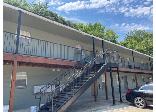 884 W Holly Street, Fayetteville AR