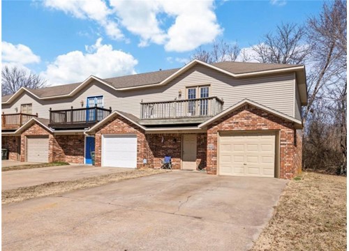 922 Peachtree Drive, Fayetteville AR