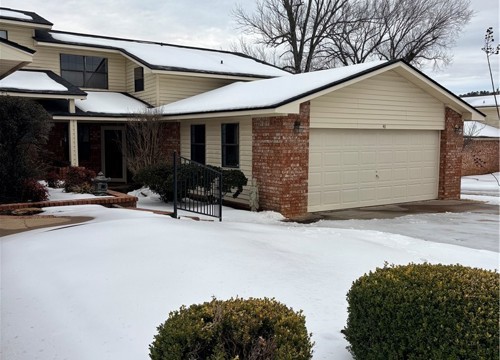 40 Club Road Village, Dover AR