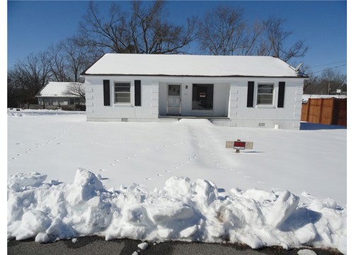 404 Walnut Street, Marshall AR