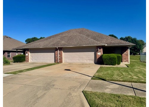 1583 N Evening Shade Drive, Fayetteville AR