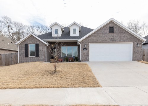 1048 S Xavier Bend, Fayetteville AR