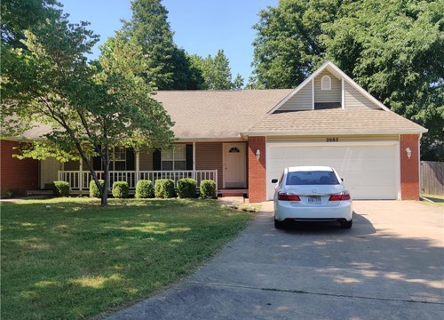 2082 E Farr Lane, Fayetteville AR