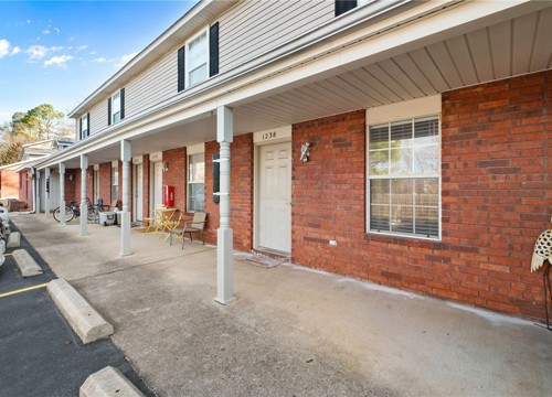 1238 Iron Horse Drive, Fayetteville AR