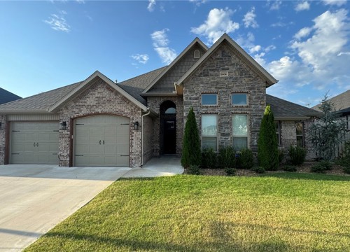 5806 W Red Maple Drive, Rogers AR