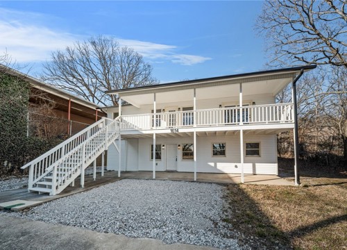 1614 E Huntsville Road, Fayetteville AR