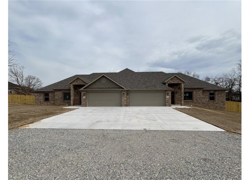 190 & 192 E 2nd Street, Centerton AR