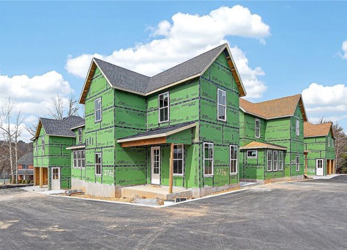 2736 E Black Walnut Circle, Fayetteville AR